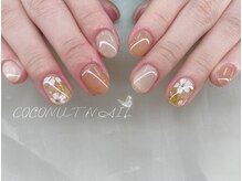 ココナッツネイル/フラワーネイル