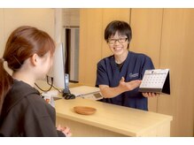 鍼灸院はりセラ 淡路町院の雰囲気（土日は朝9時から平日は20時までご案内可能です。）