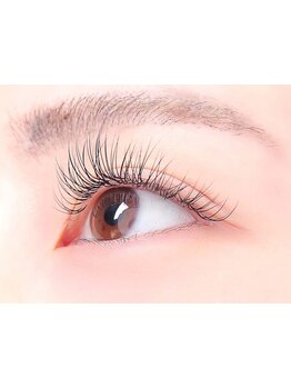 ナチュラル上品な目元にしたい