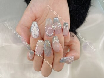 ココナッツネイル/キラキラネイル