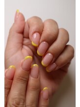 ノンブリック 並木店(Nomblic)/シンプルな黄色フレンチ