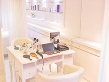 ボヌール 薬院店(Bonheur)/メイクスペース完備(内観)