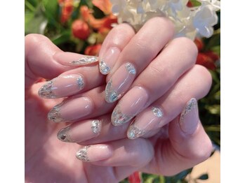 ノーラスリエン(Nolaslien)/麻布十番ネイル ガラスフレンチ