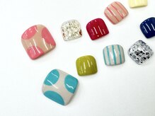 ネイルサロン クイール 小山店(NAIL SALON QUILL)/水玉＆ストライプ×ラメ♪