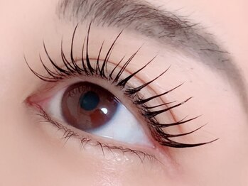 アンプティプリュス(un petit plus)の写真/グルーより平均持続力UPのＬＥＤエクステ♪丁寧なカウンセリングと的確な施術でサロン仕上がりが長く続く◇