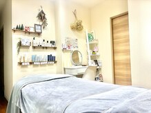 ブロッサム(Blossom)の雰囲気（完全個室プライベート空間で白を基調とした綺麗で落ち着いた内装）