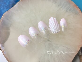 エストリブレ(estLivre)/人魚の鱗ネイル
