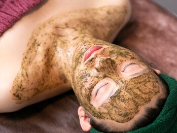 エース(A)の写真/【ハーブピーリング＆ハイドラフェイシャル】毛穴ケア/毛穴黒ずみ/開き毛穴はハーブとハイドラで毛穴洗浄！