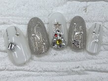 ハニービービー(Honey Bee Bee)/クリスマスツリーネイル