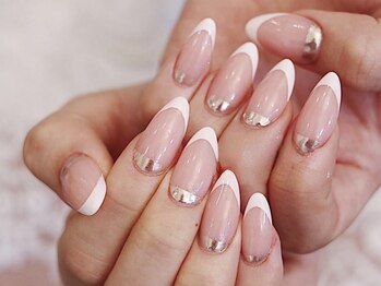 ラヴィヴィ 表参道店(LAVIVI.)の写真/GEL4990円～スカルプorチップ長さ出し10本7999円から歴22年ネイリスト在籍!長持ちネイルが人気［表参道］