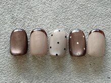 エールルーム 中目黒(aileroom)/ドットマグネットアート