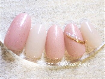 ネイルサロン ブランシュール(Nail Salon Blancheur)/微粒子ラメのパールリング