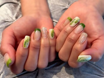エムスラッシュ ネイル センター北店(M.SLASH)/オシャレグリーンマーブル
