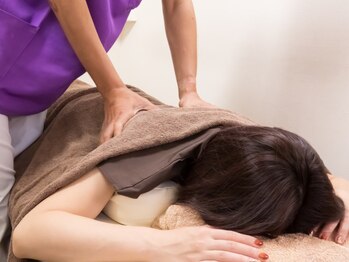 ライズボディ(Rise Body)の写真/リピ率90%★首肩の辛さスッキリ解消！【疲労改善・こりほぐし】お手軽クイックマッサージ30分￥3850～★