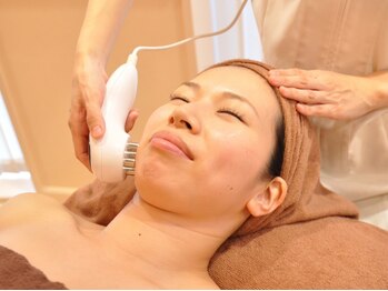 アンジュ ヴィスパ(Ange Vie Spa)の写真/脱★老け顔！たるみやむくみ顔の原因にアプローチ☆エイジングケアでその日から若見え！変化実感の人気施術