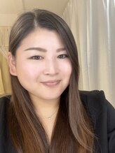 ヴィズクラブ バイ ビネル(Vi's CLUB by BINEL) Makiko 