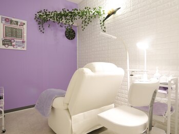 オン アイラッシュ(ON EYELASH)/リクライニングシートあり♪