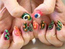 2M ネイル アトリエ(2M NAIL ATELIER)/ネオン アート 目玉 粘菌