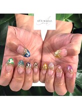 アヤネイルズ アンド アイラッシュ(AYA NAILZ.＆Eyelash)/Gelipで長さ出し