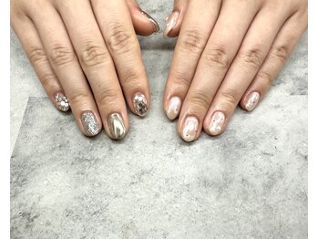 ケーエヌ(KN)/シルバー×パール