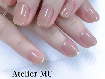 アトリエ エムシー 新富町(Atelier MC)の写真/【パラジェル追加料金なし★】シンプルだからこそ技術が光る!オフィスにもピッタリな上品ネイルをご提供◎
