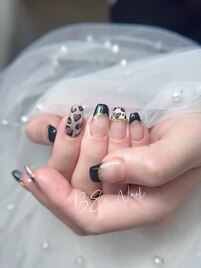 べっ甲フレンチネイル