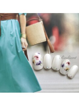 ラディアント 学芸大学(Radiant)/ボタニカルネイル