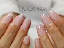 スタイリッシュネイルズ(Stylish Nails)/爪先キラッとエレガントネイル