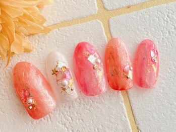 アミネイルズ(AmiNails)/ビビットフィルムネイル♪