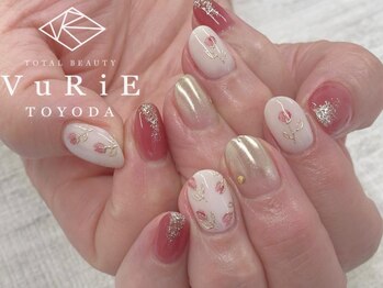 ヴリエ 豊田店(VURIE)/チューリップネイル