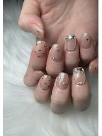 大人ガーリーネイル