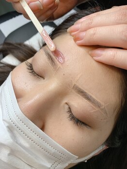 エムブロウ 福岡天神店(M brow)/(５)眉毛のデザイン決め