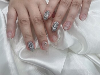 エイチ 立川北口店(H)/持ち込みデザイン