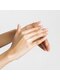 シーズネイル 那覇店(She's nail)の写真/【ネイルはNGだけど、キレイにしたい....】傷だらけの自爪/欠けて形がいびつ...健康的に美しい爪へ導きます
