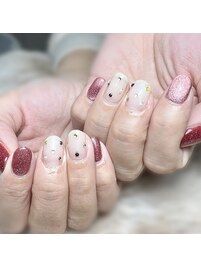 宝石ネイル