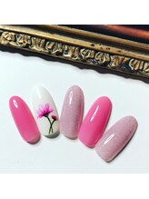 ヒトミネイルズ(Hitomi Nails)/￥8000 (手描きアート)