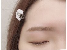 ダフネ(DAFNE)/眉毛wax＋眉カラー