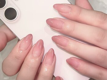 うさぎネイル風ミルキーグラデ