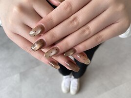 ブラウン　ドット