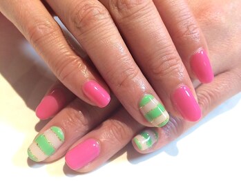 ネイルサロン ビアン(Nail Salon bian)の写真/≪ソフトジェルオフ込☆定額¥3980～≫種類豊富な定額コース＆モチの良さで大人気!カラー変更等も自由にOK♪