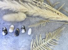 ネイル バズ(NAIL BUZZ)/初回ソフトジェルオフ込9800円