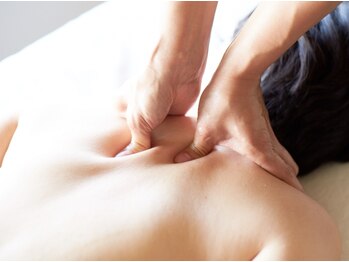 レミュー スパ 豊洲店(Le mieux SPA)の写真/【動画再生426万回超え！】元祖フルオーダーメイド90分★眼精疲労や首肩こり、不眠などのお悩みに◎