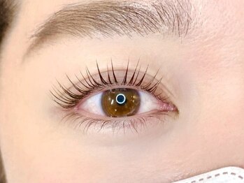 アグア 前橋(AGUA)の写真/第一印象を決める目元!一本ずつ丁寧にまつ毛エクステを装着◎自まつ毛が伸びたような仕上がりで可愛さ◎