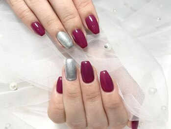 ラメール(Lamel)の写真/【高技術】シンプル/ワンカラーでも差がつく360°美フォルム仕上げ♪カラー600種ご用意/パーツ豊富！