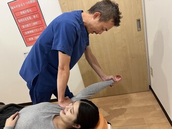 中山鍼灸整骨院の写真/国家資格者が行う当院オリジナルの整体☆繰り返す腰痛や肩こりをなんとかしたい！に寄り添う整骨院です◎