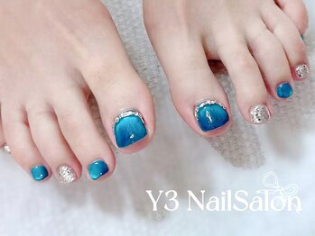 親指2本デザイン¥6980