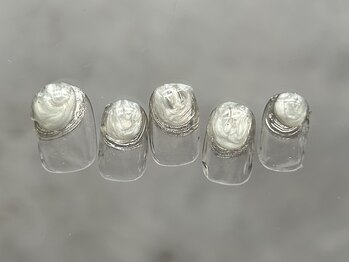 ホワイトオーロラ