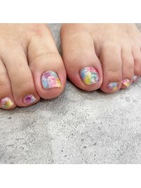 カラフルフットネイル