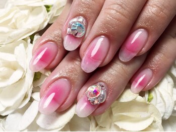 リリーヘブン(LILY HEAVEN)/春はチークネイル