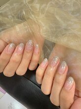 ヒラソルネイル(Girasol nail)/ラメグラネイル